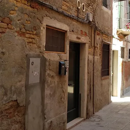 Boutique Ca'liz Apartment