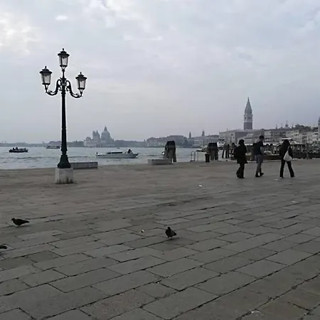 아파트 Boutique Ca'liz *